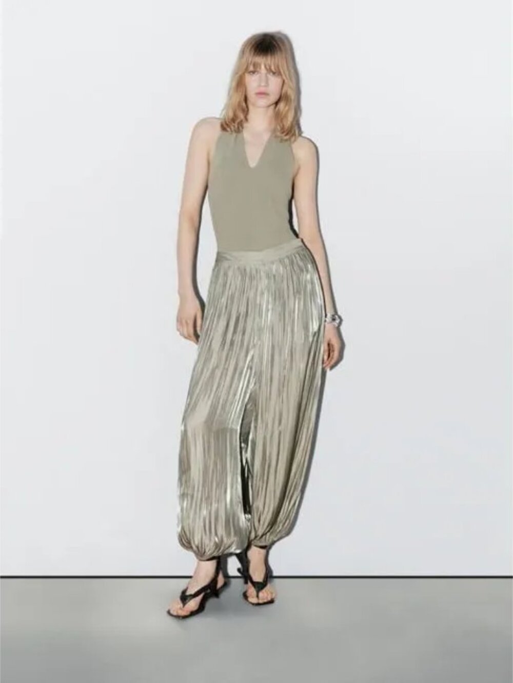 Massimo Dutti Studio Ribbed Knit Halter V-Neck Bodysuit Green Size S NWT